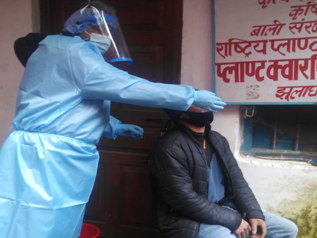 बैतडीमा लापरवाहीले कोभीड संक्रमण फैलिँदै